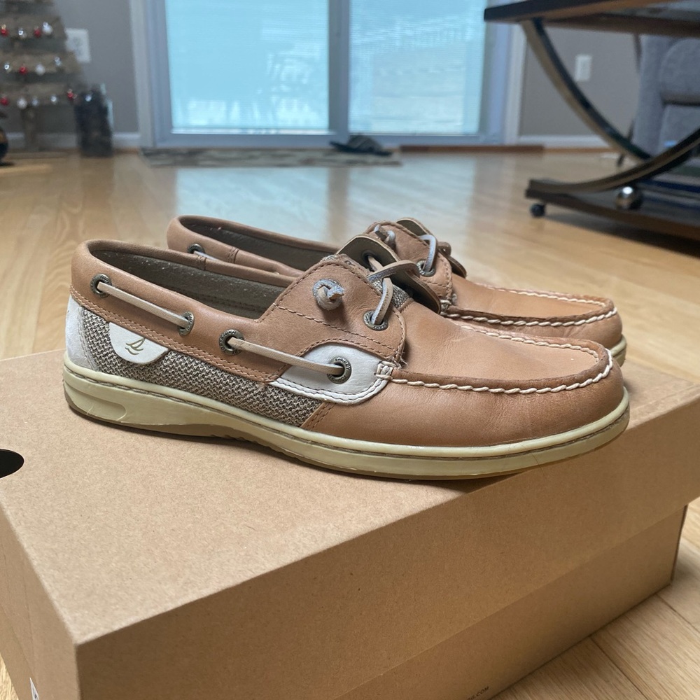 Womens Sperrys worn twice original $79